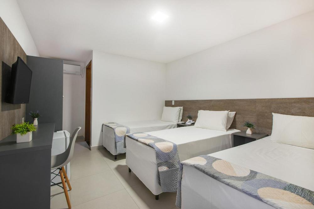 Hotel Cajueiro גוארויה מראה חיצוני תמונה