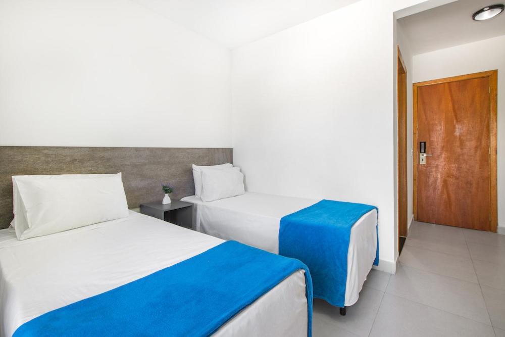 Hotel Cajueiro גוארויה מראה חיצוני תמונה